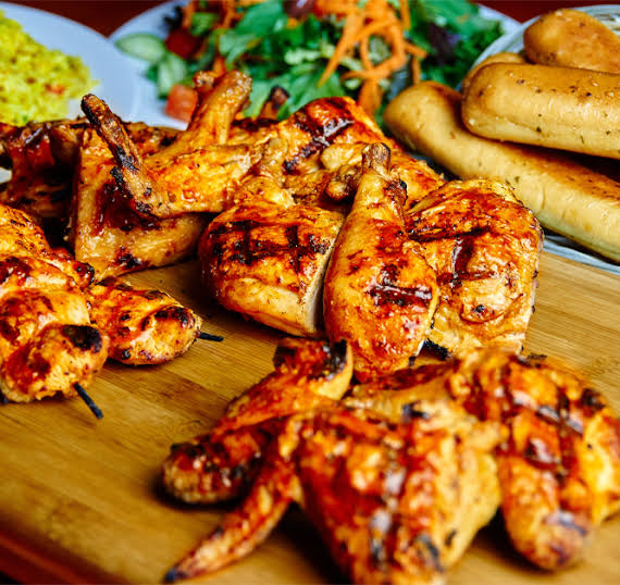 Lugar De Pollo, Chisipite